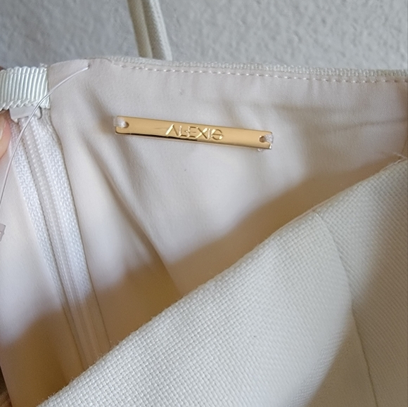 Alexis Rohani Jumpsuit - Picture 8 of 8